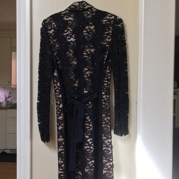 navy lace dress size small like new! - Picture 2 of 3